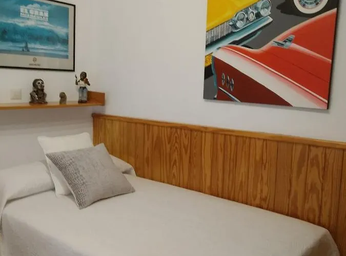 - Boliches - * 丰希罗拉